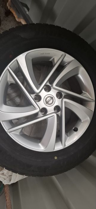 Джанти с гуми от Nissan X trai