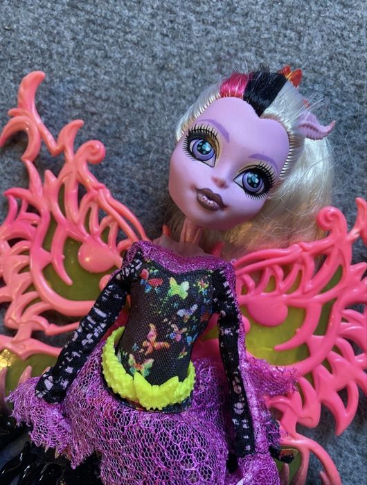 продам БОНИТУ Monster High