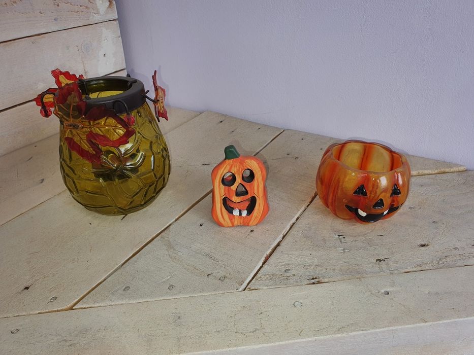 Фигурки/Стоки от затворен магазин