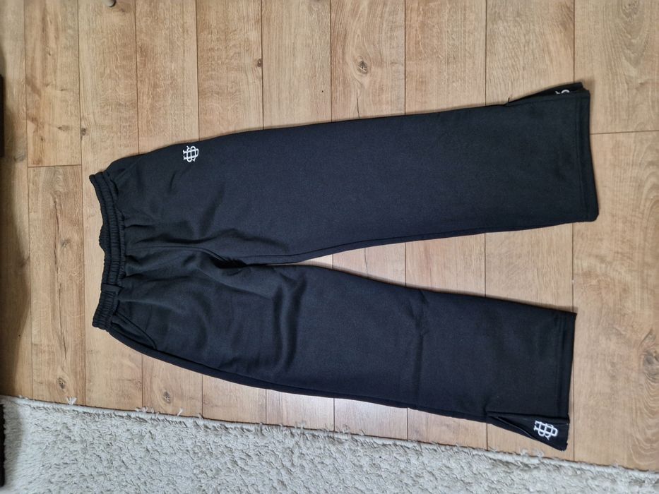 Продам штаны бренда Suvene