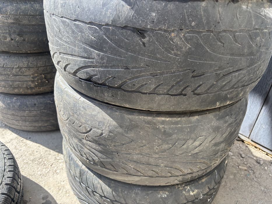 Комлект шин 215/55/16 летооо