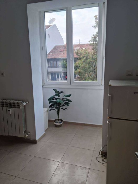 Дава се под наем Двустаен апартамент в София, Център - 60 кв.м за 458.49 € - Снимка #4