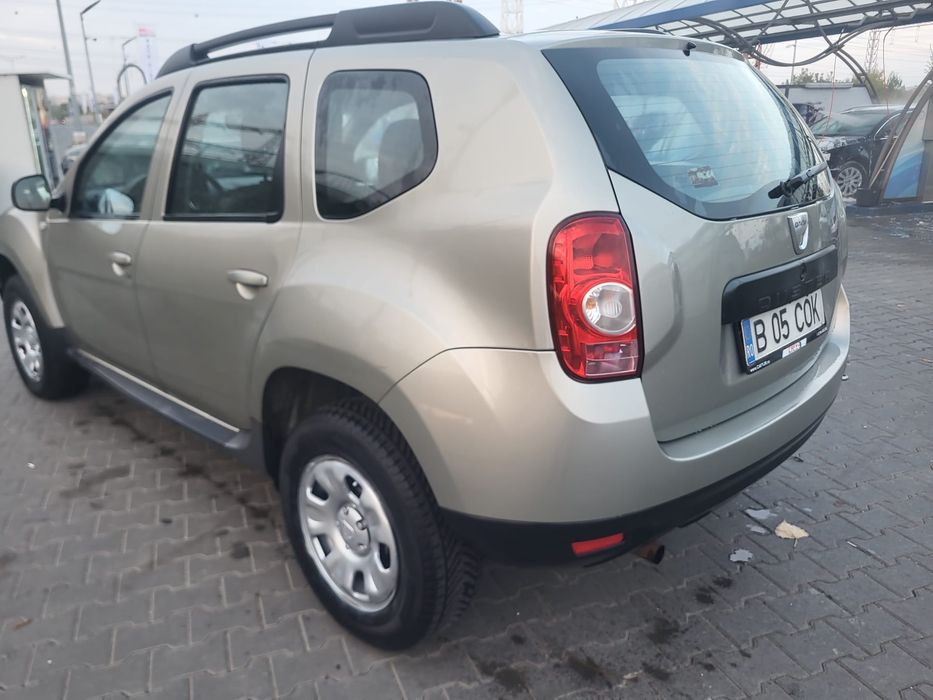 DACIA Duster 2010 — imagine 5
