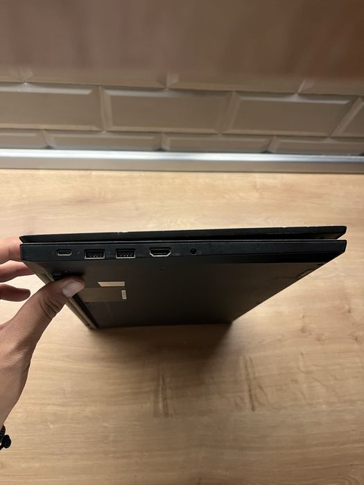 Laptop Lenovo ThinkPad E15 i5 gen 10 16GB RAM 256GB SSD 15.6 inch