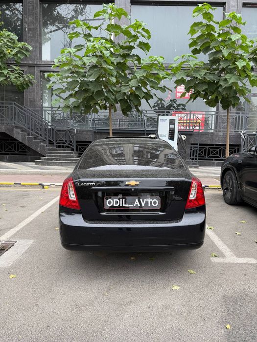 Chevrolet Jentra avtomat 2022 full Qora prapon gaz
