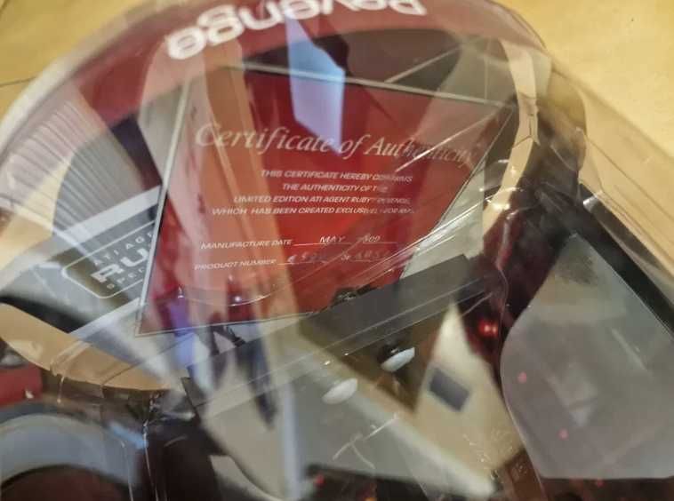 Papusa AMD ATI Radeon agent Ruby Doll Revenge Edition, noua, sigilata.