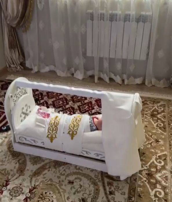 Смарт бесик бесік