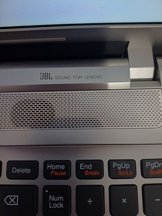 Laptop Lenovo Z710