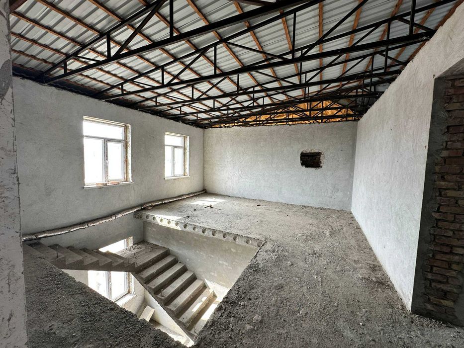 Продаётся двухуровневая квартира 288 м² в новостройке - Фергана