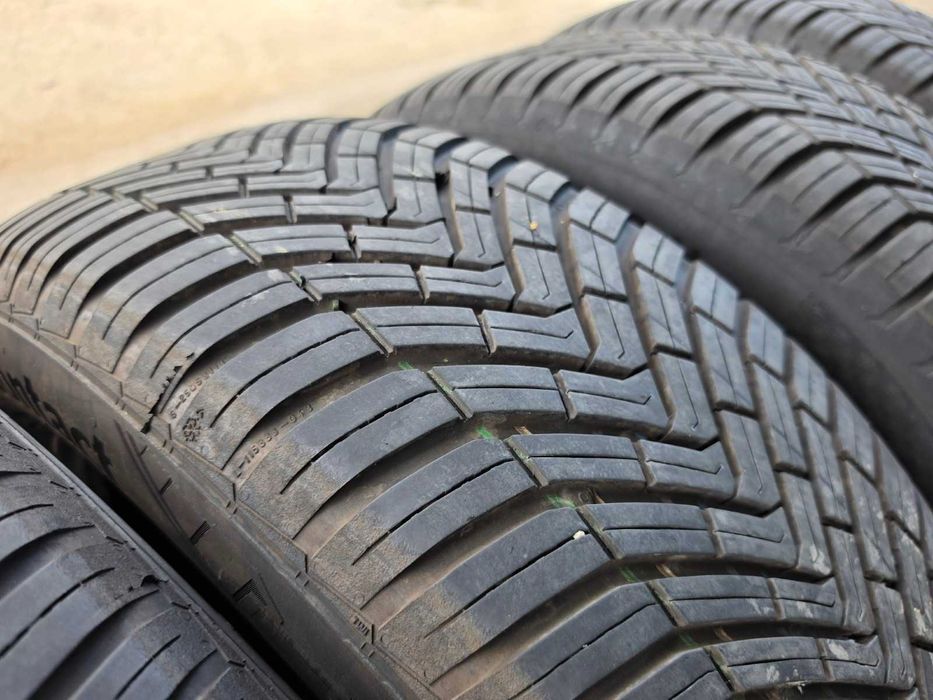 4бр. 225/60 R18 всесезонни CONTINENTAL - 7.5 mm 2025г.