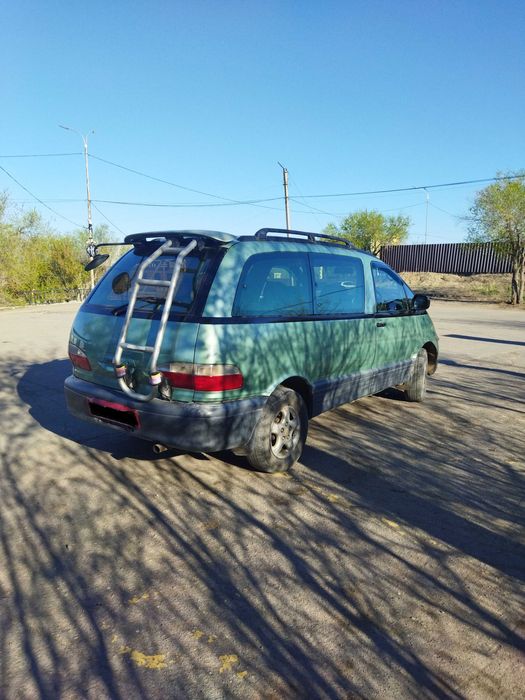 Продам Тойота Эстима Эмина