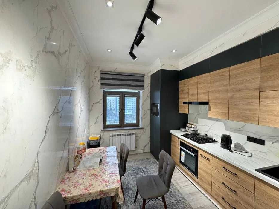 Б7 Сдаётся 2ком квартира! Шайхантахурский р-н  Гунча