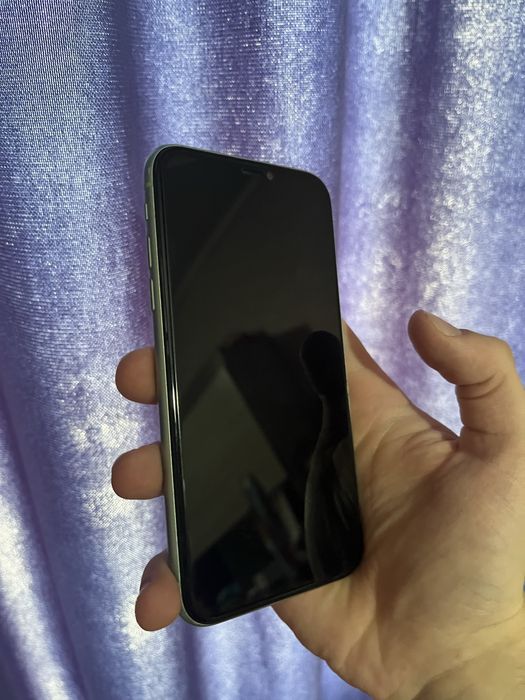 Iphone 11 64 ГБ.