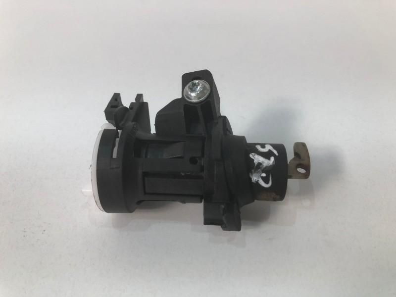 Butuc portbagaj cu cheie Mercedes CLS C218 w218 a2047500061