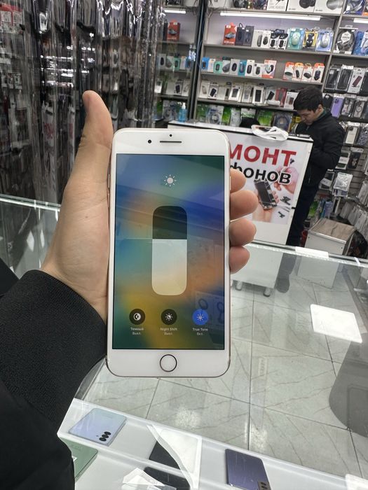 Iphone 8 plus 64 gb srochny