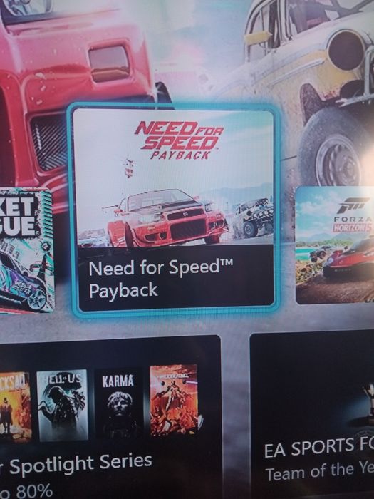 Consola xbox one s + contul cu assasin creed unuty si need for speed+.