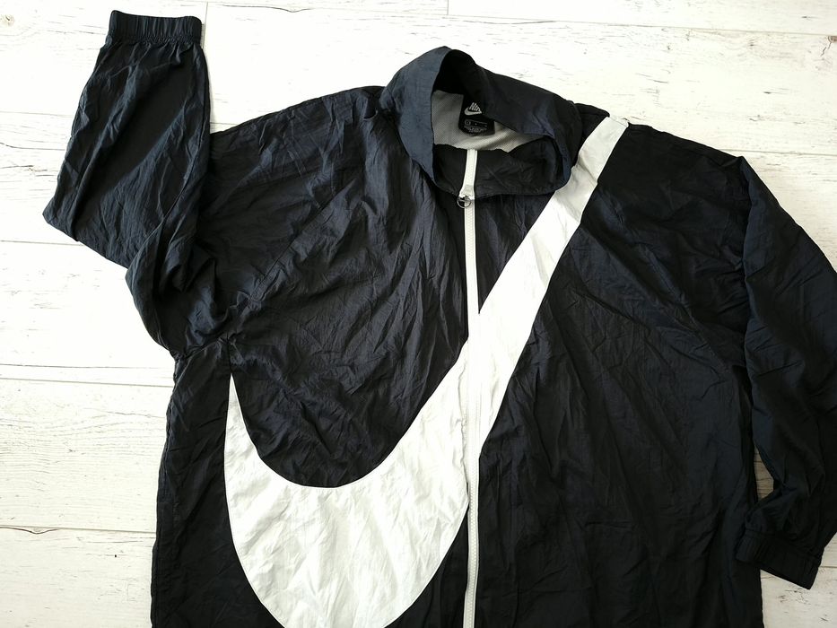 Nike-Ориг. Дамско тънко Яке