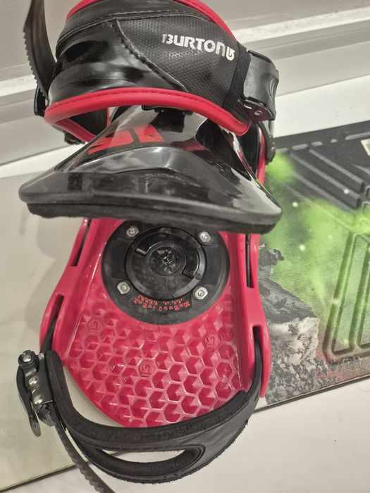 Детски Сноуборд с рентал автомати Burton 135cm