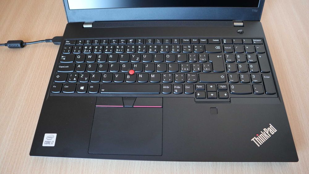 Lenovo ThinkPad T15p NVIDIA GTX 1050 4K/ i7 10750H / 512GB NVMe / 32GB