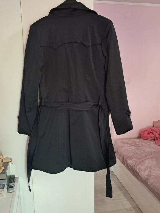 Черен шлифер нов