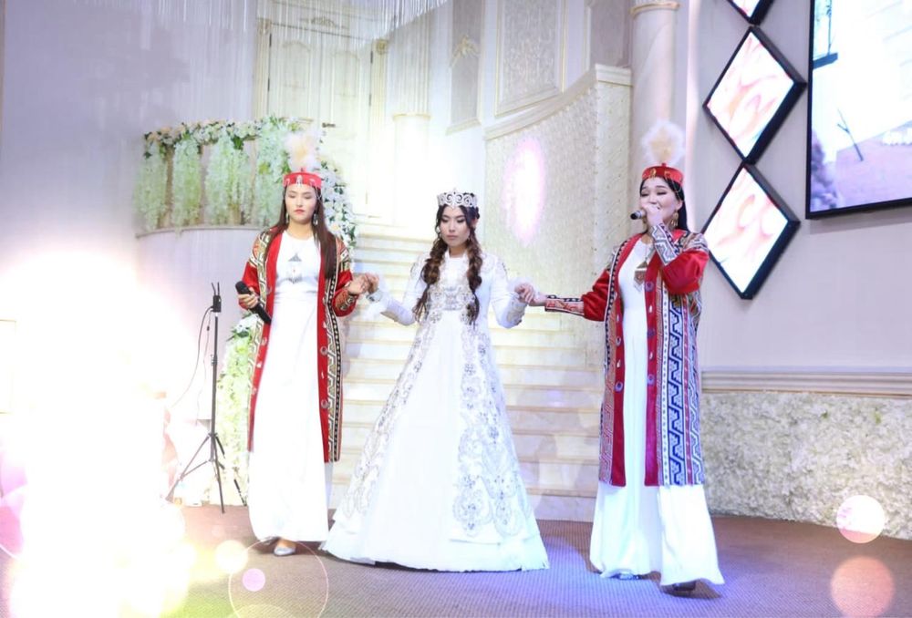 Танцевальные костьюмы