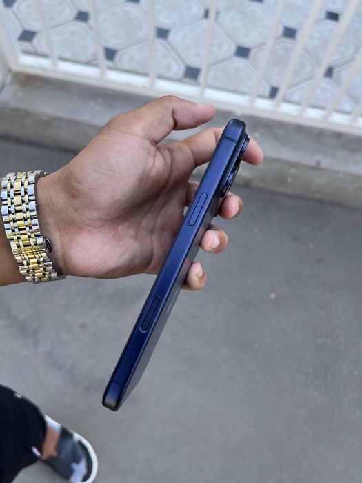 Iphone 17 pro max продам срочно