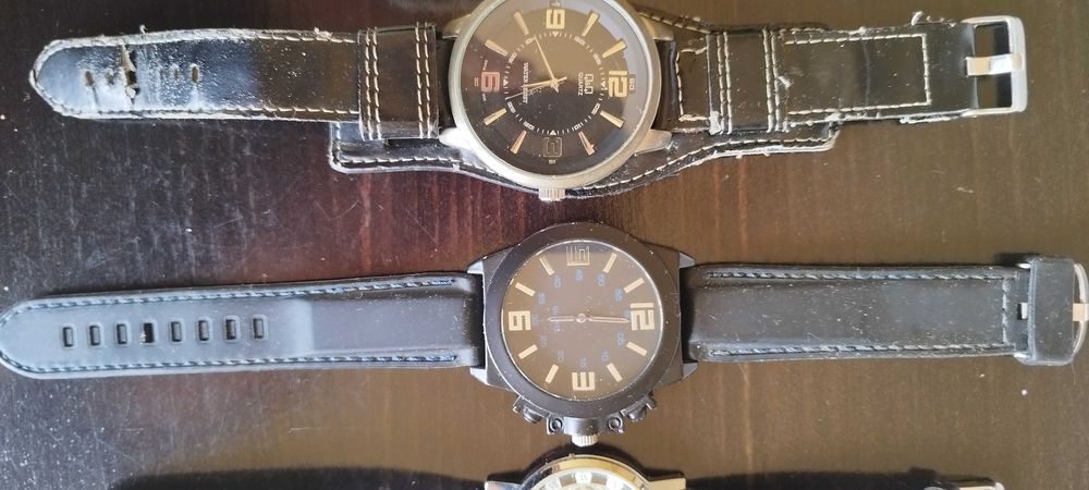 Лот Часовници Без Гаранция