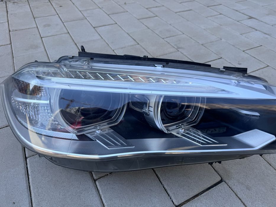 Фара Bmw X5 F15 x6