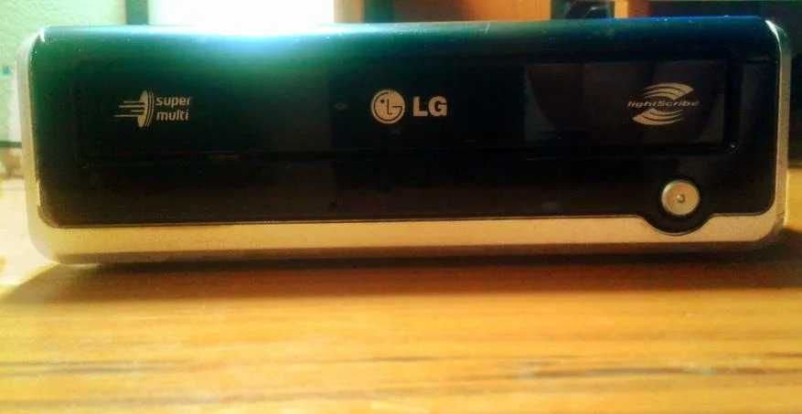 Меняю блютуз наушники небольшие для телефона планшета и не только