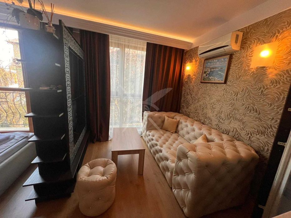 Продава се Едностаен апартамент в к.к. Слънчев бряг - 35 кв.м за 1715 €/кв.м - Снимка #1