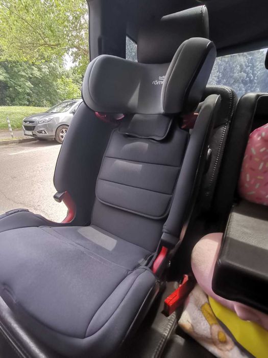 Столче за кола Britax Romer Advantafix IV R