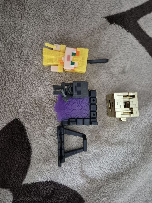 Фигурки Kinder Joy Minecraft