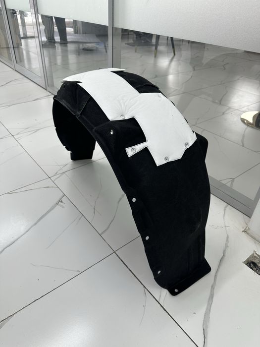 Geely Monjaro подкрыльник