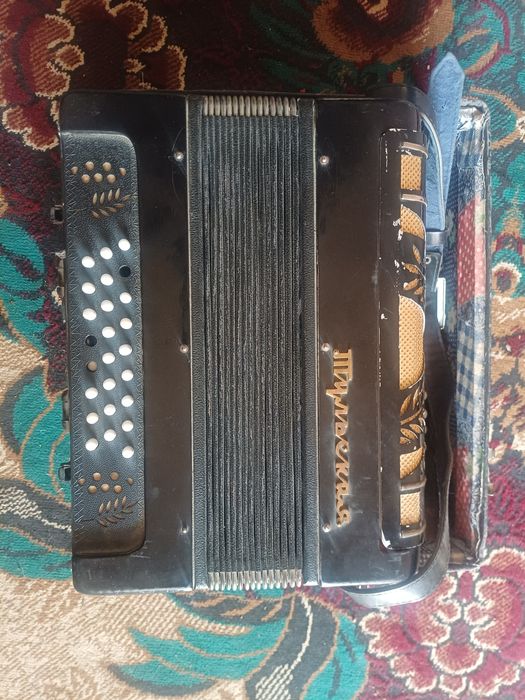 Акардион сотилади