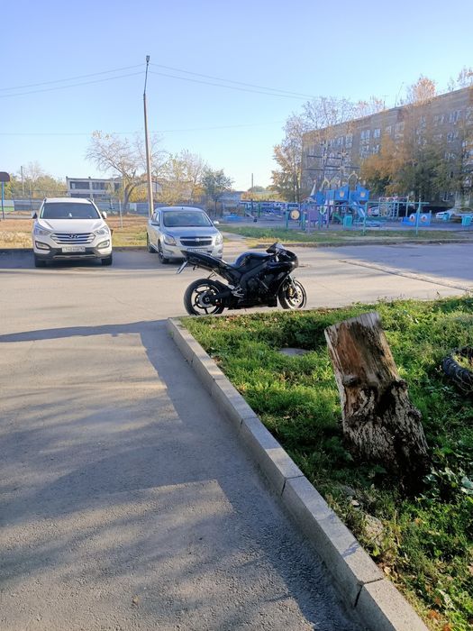 Продам спортбайк YAMAHA R1