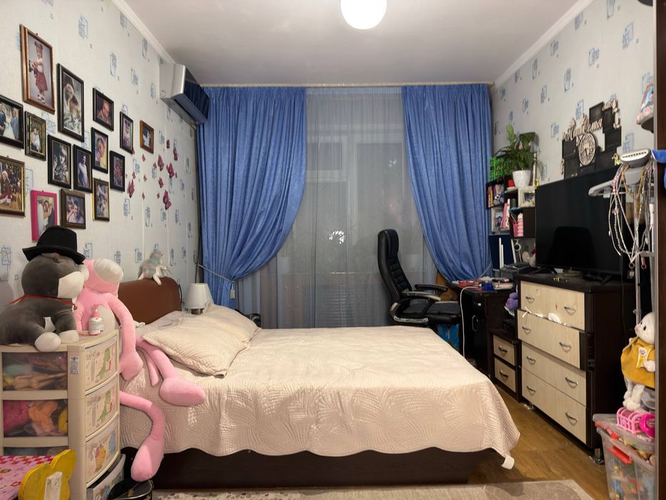 2-ух комнат на первом этаже 2/1/4, Ависозлар2, Кадышева, Балкон 1,5х6