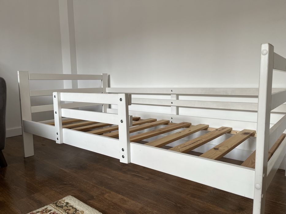 Продам детскую кровать