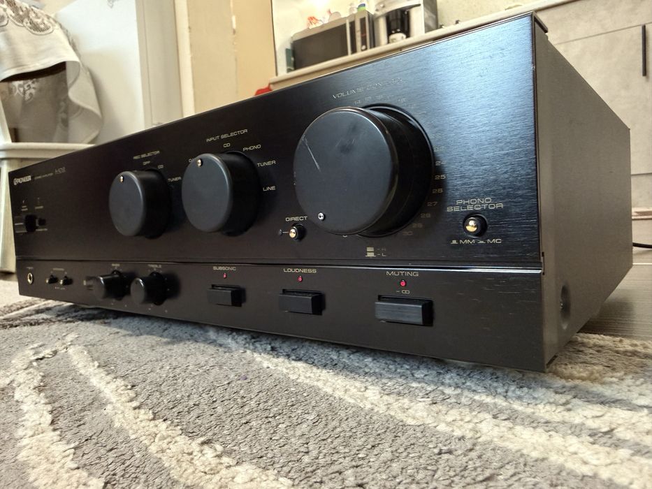 Pioneer A-501 Стерео