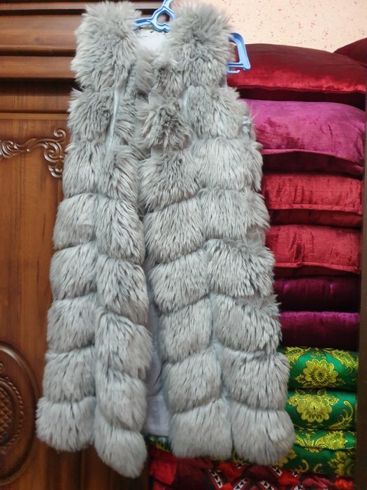 Ayollar kiyimlari sotiladi yozgi kuzgi