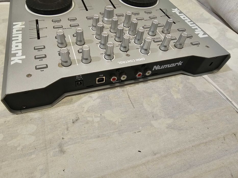 Consola DJ Numark omni control merge cu virtual dj windows 10