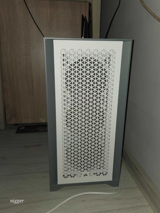 Vand/schimb pc gaming cu mac mini m4