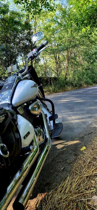 Suzuki Boulevard C90T