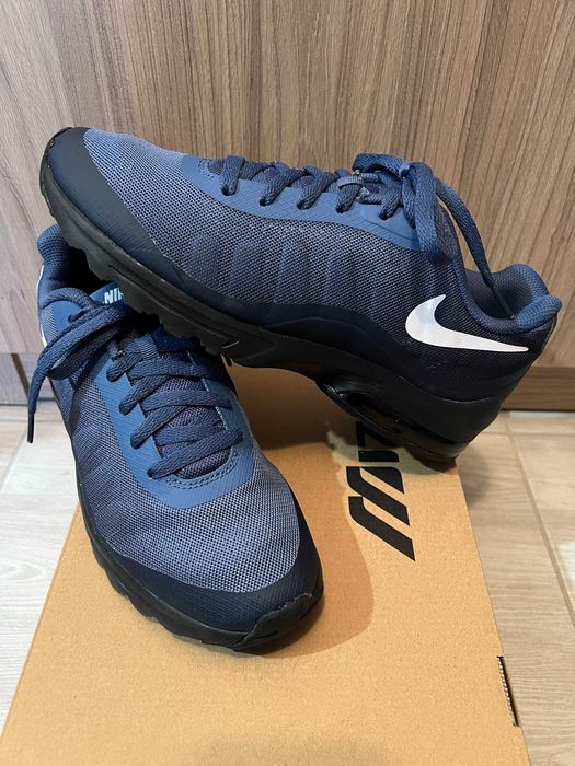 nike AIR MAX INVIGOR мъжки маратонки номер 41