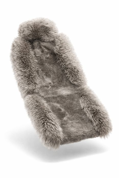 Авточехлы, меховые накидки