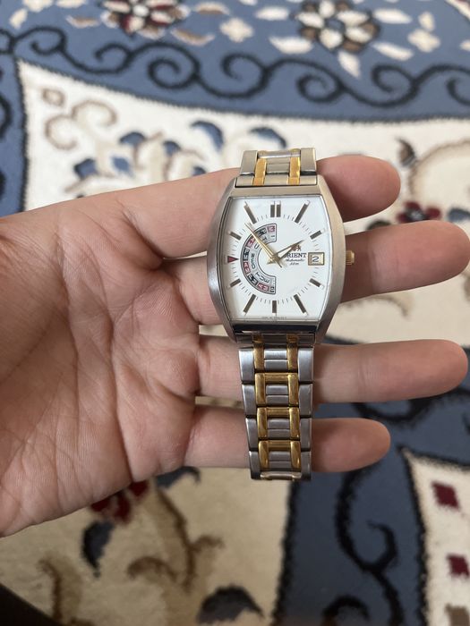 Orient часы продаю