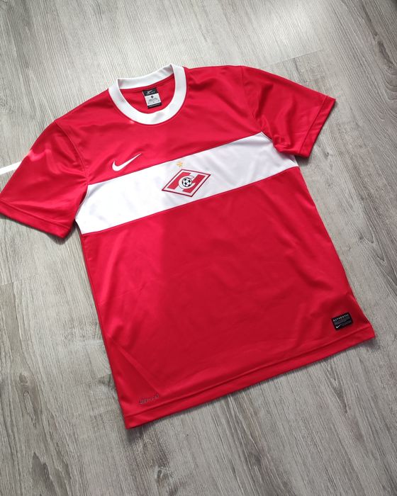 Оригинална фланелка на Спартак Москва 2011/12 Home Kit 
Размер: М