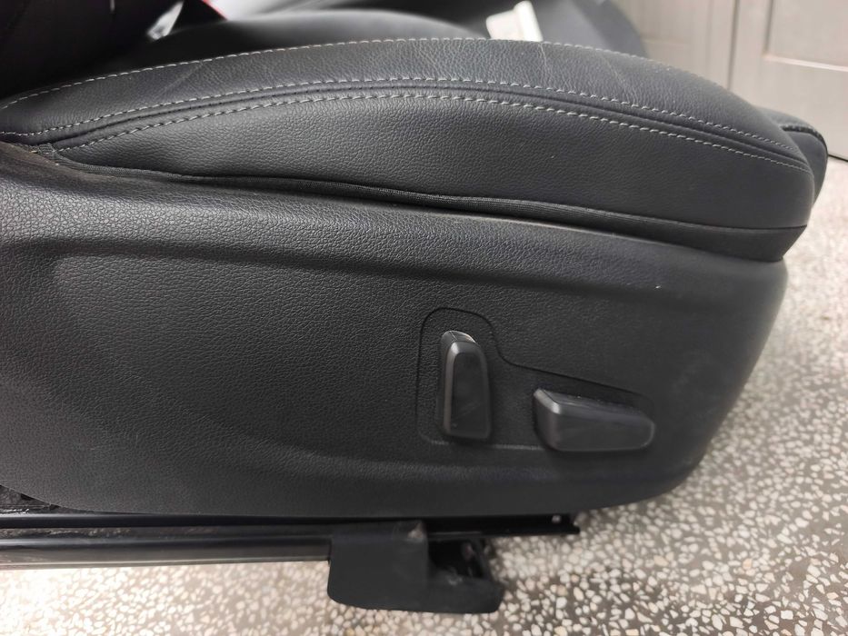 кожен салон за Hyundai Santa Fe IV (TM) 2018-2020 (на части)