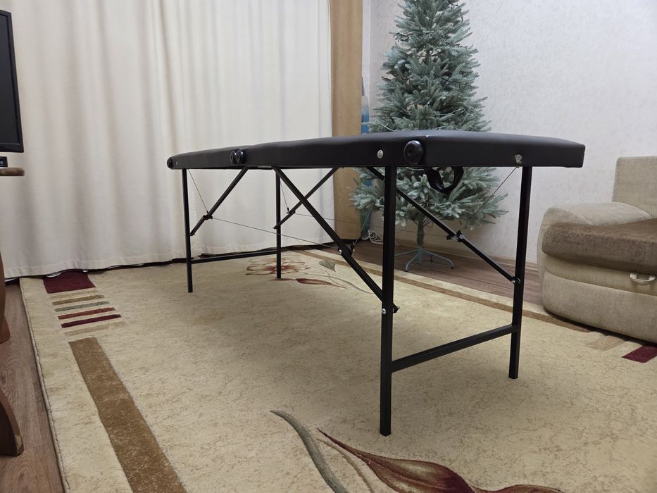 Медицинская кушетка