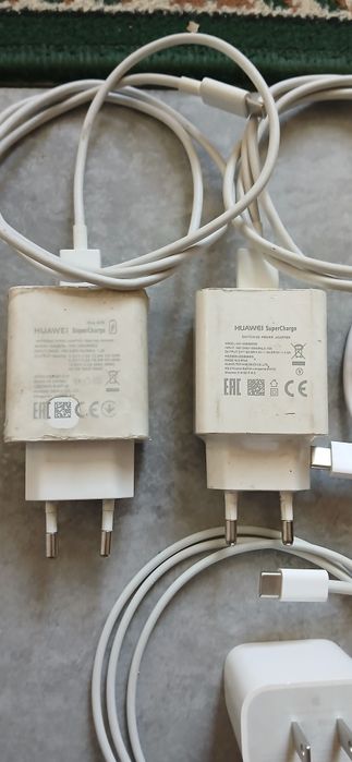 Продам зарядки для телефонов оригинал 100%