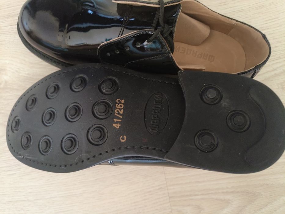 Туфли кожаные лакированные